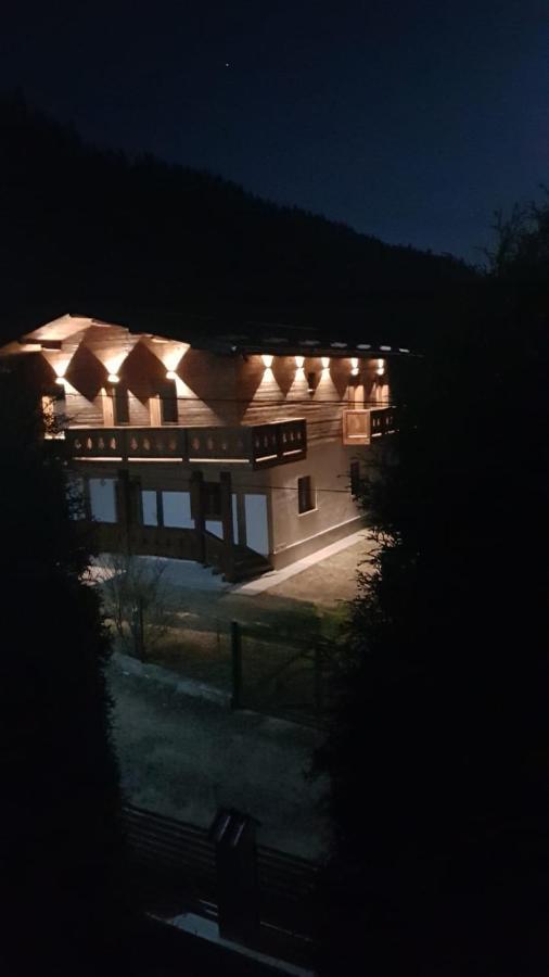 Chalet Mugure De Brad Fundu Moldovei Esterno foto