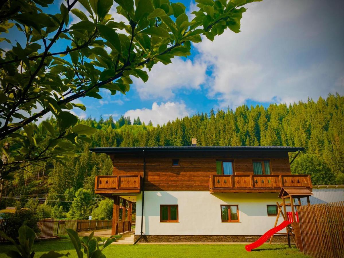 Chalet Mugure De Brad Fundu Moldovei Esterno foto